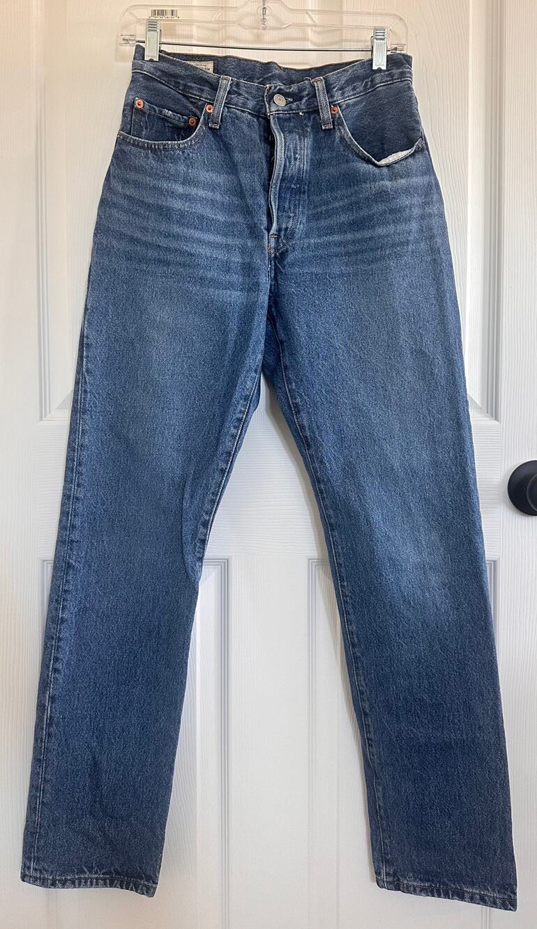 Levi’s Premium 501 Original Jeans W27 L32 Medium Wash Straight Leg Button Fly